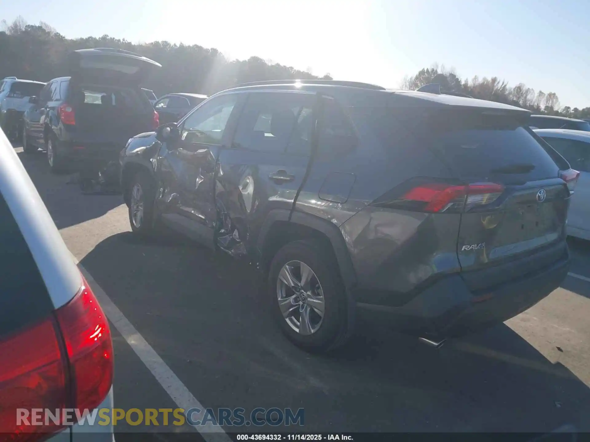 3 Photograph of a damaged car 2T3W1RFV0PC238372 TOYOTA RAV4 2023