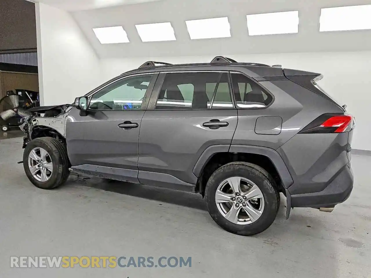 2 Photograph of a damaged car 2T3W1RFV0PW249032 TOYOTA RAV4 2023