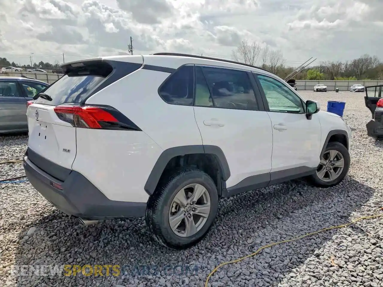 3 Photograph of a damaged car 2T3W1RFV1PC229552 TOYOTA RAV4 2023