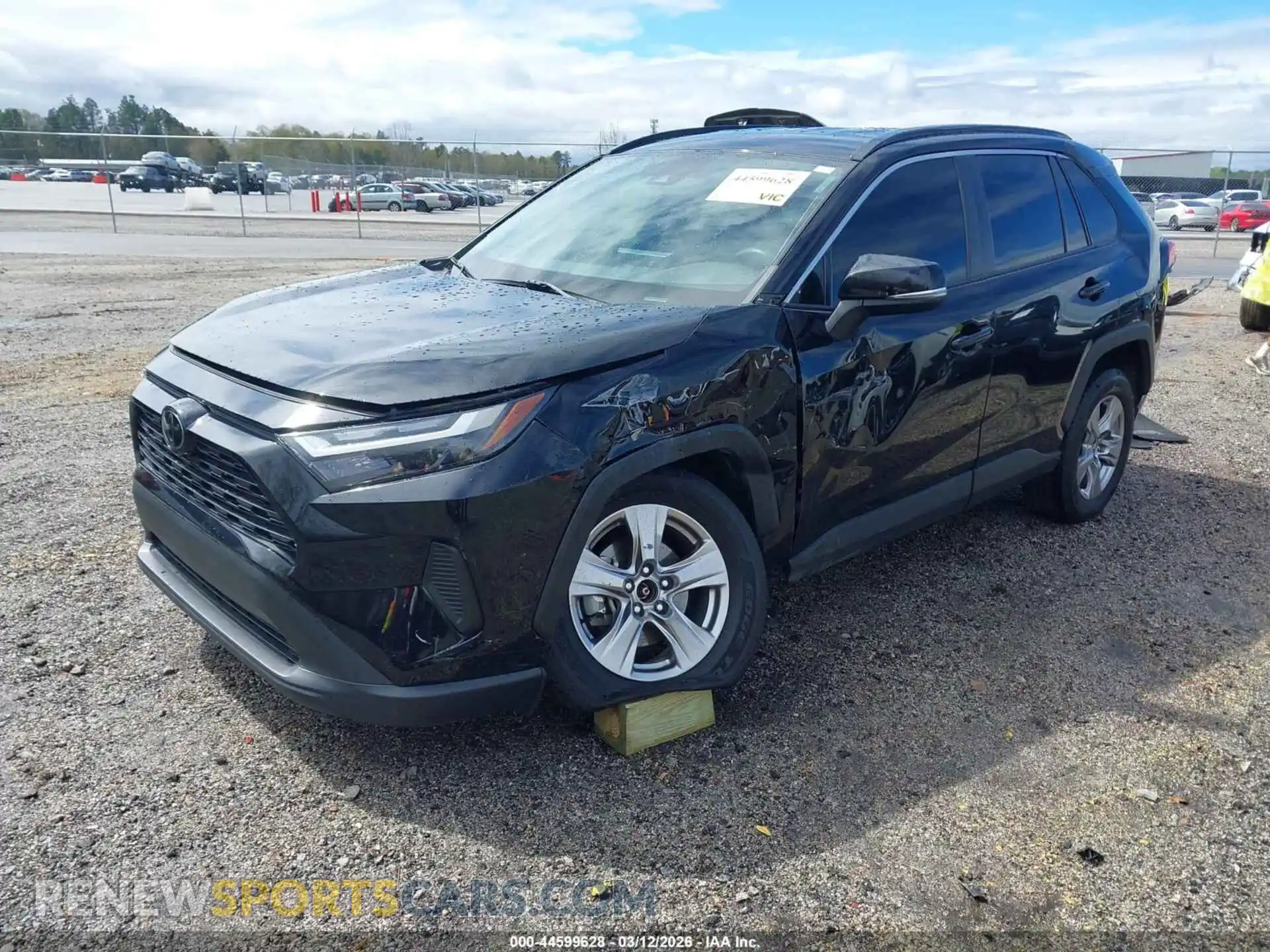 2 fotografías del automóvil dañado 2T3W1RFV1PW249668 TOYOTA RAV4 2023
