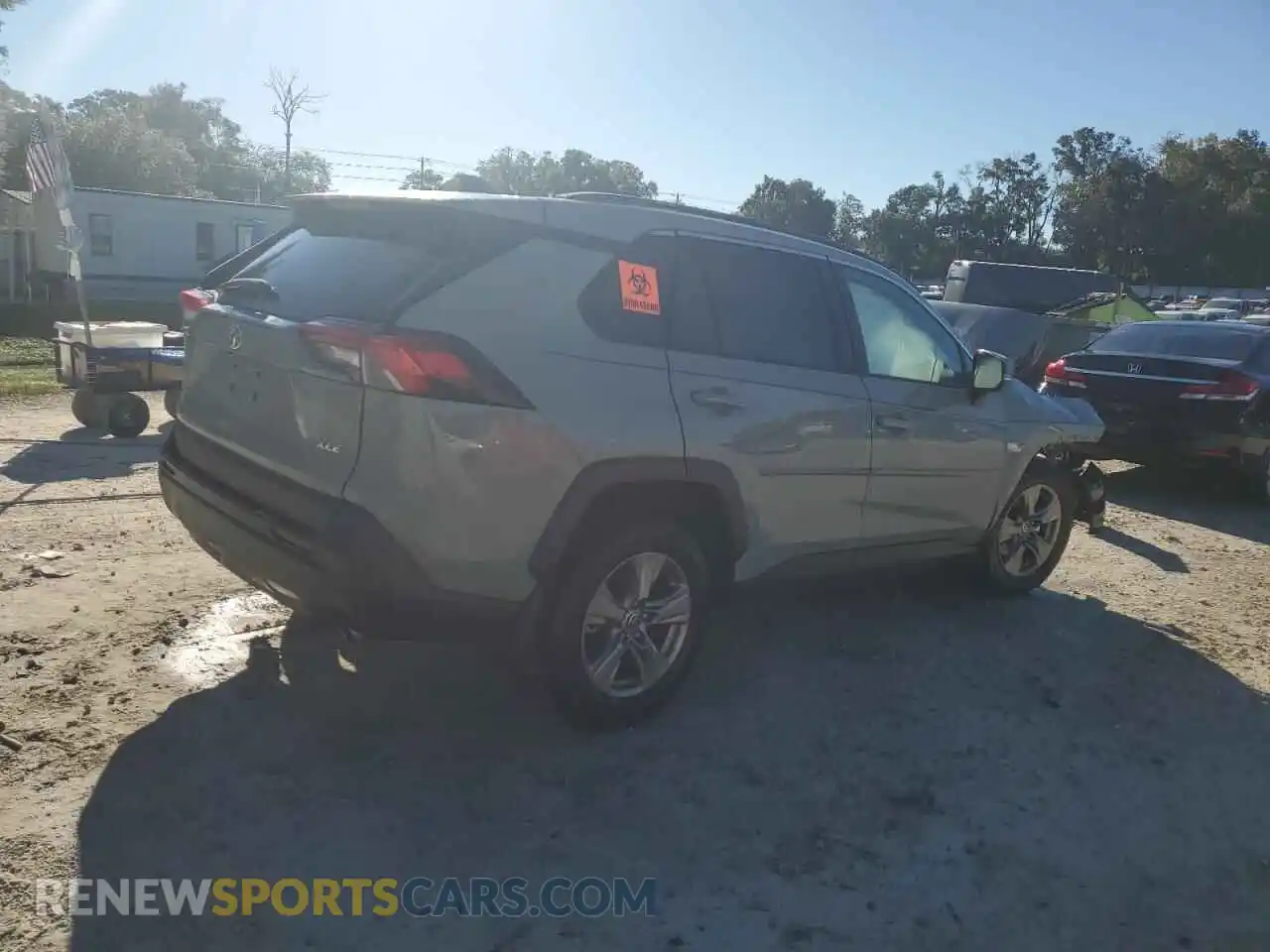 3 Photograph of a damaged car 2T3W1RFV2PW245581 TOYOTA RAV4 2023