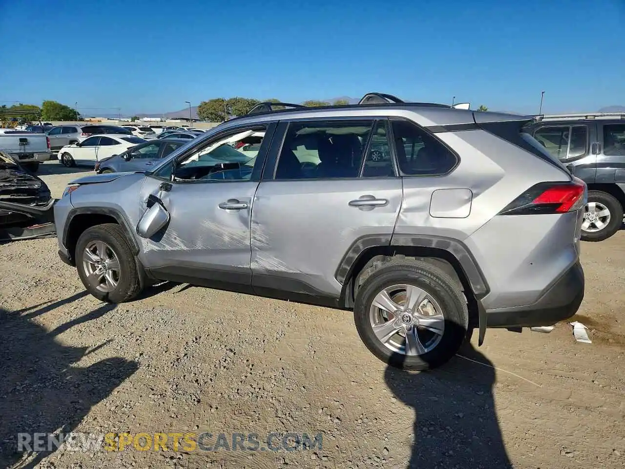 2 fotografías del automóvil dañado 2T3W1RFV3PC235661 TOYOTA RAV4 2023