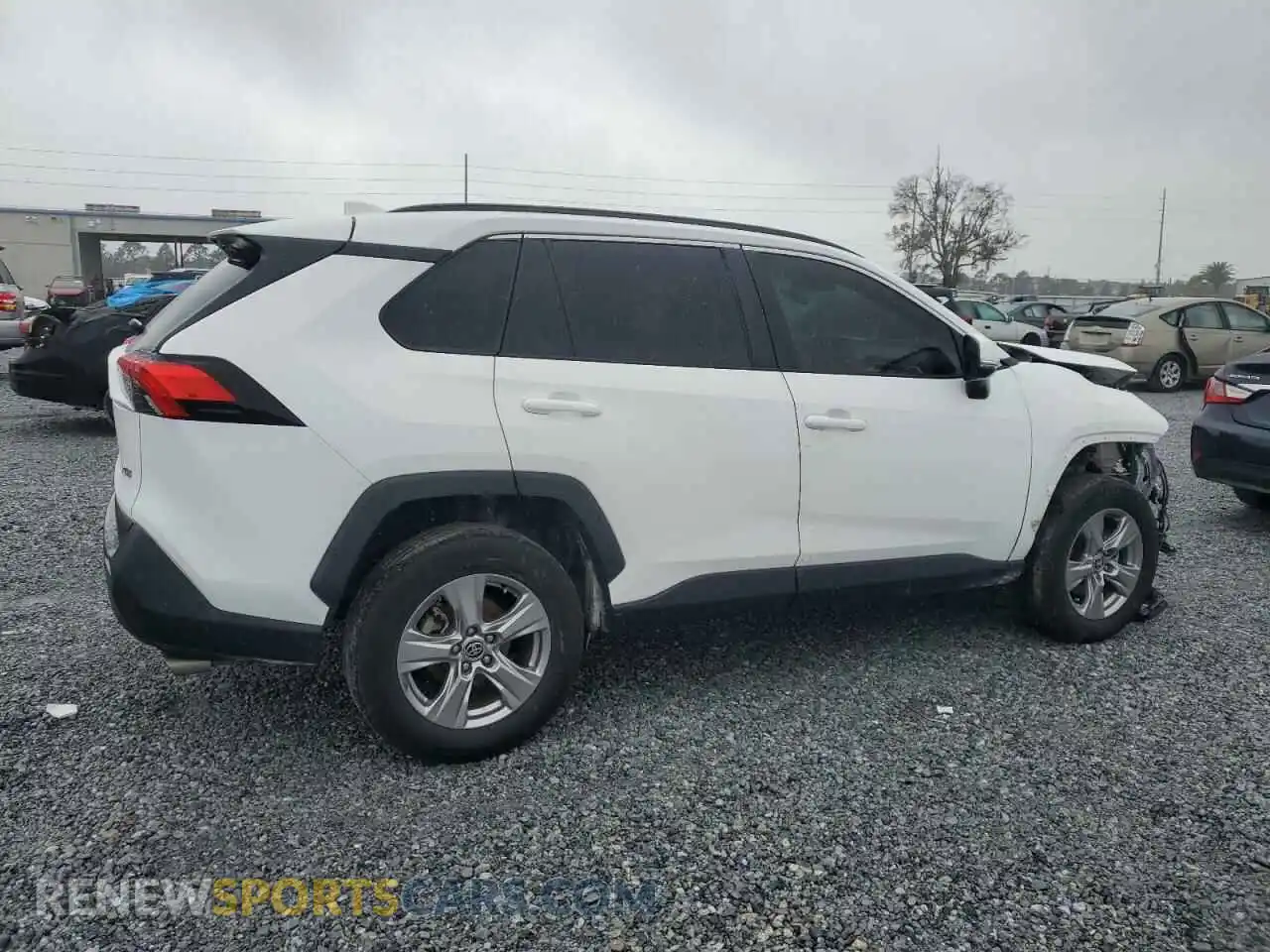 3 Photograph of a damaged car 2T3W1RFV3PW288939 TOYOTA RAV4 2023