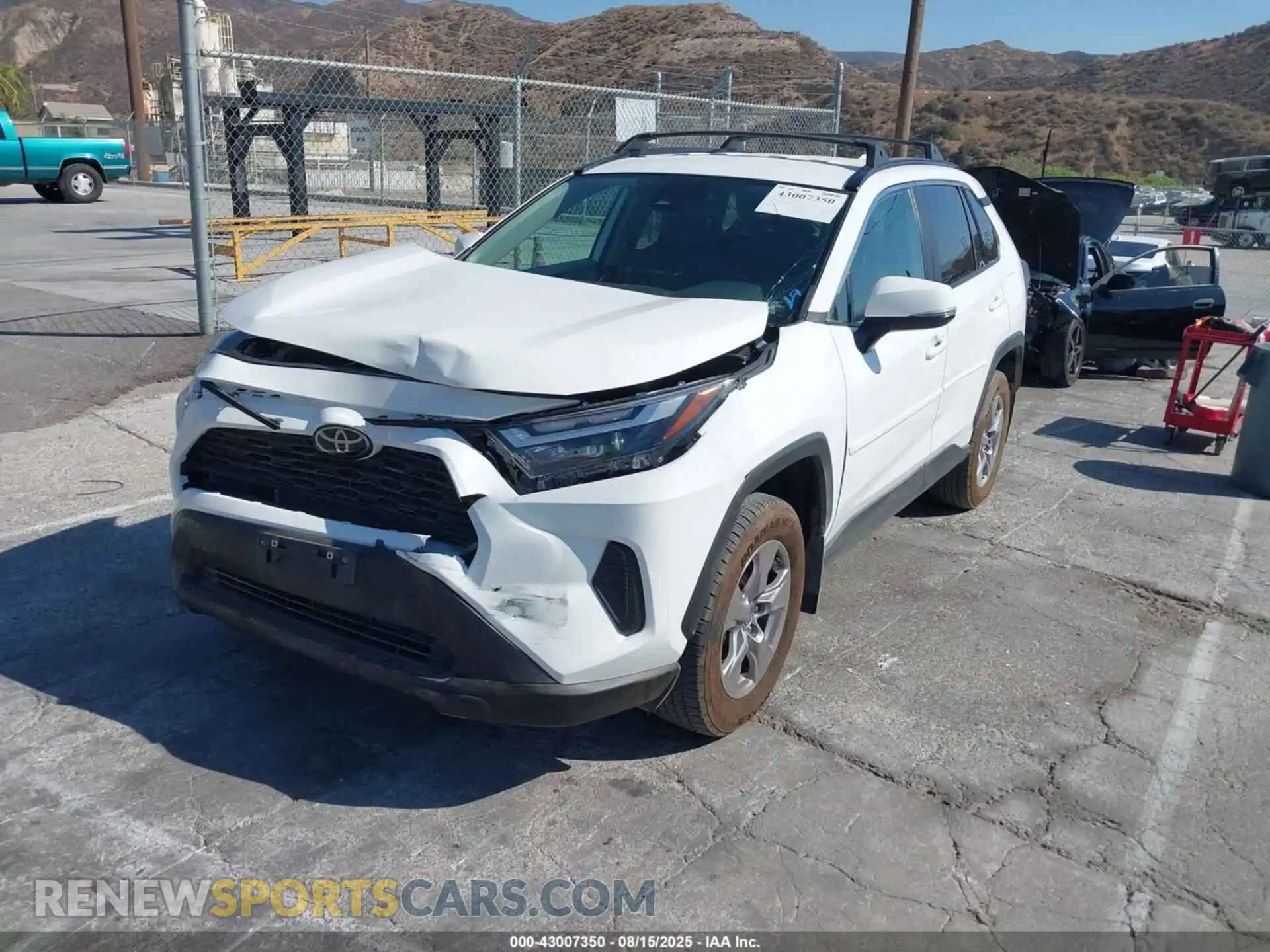 2 Photograph of a damaged car 2T3W1RFV4PC236673 TOYOTA RAV4 2023