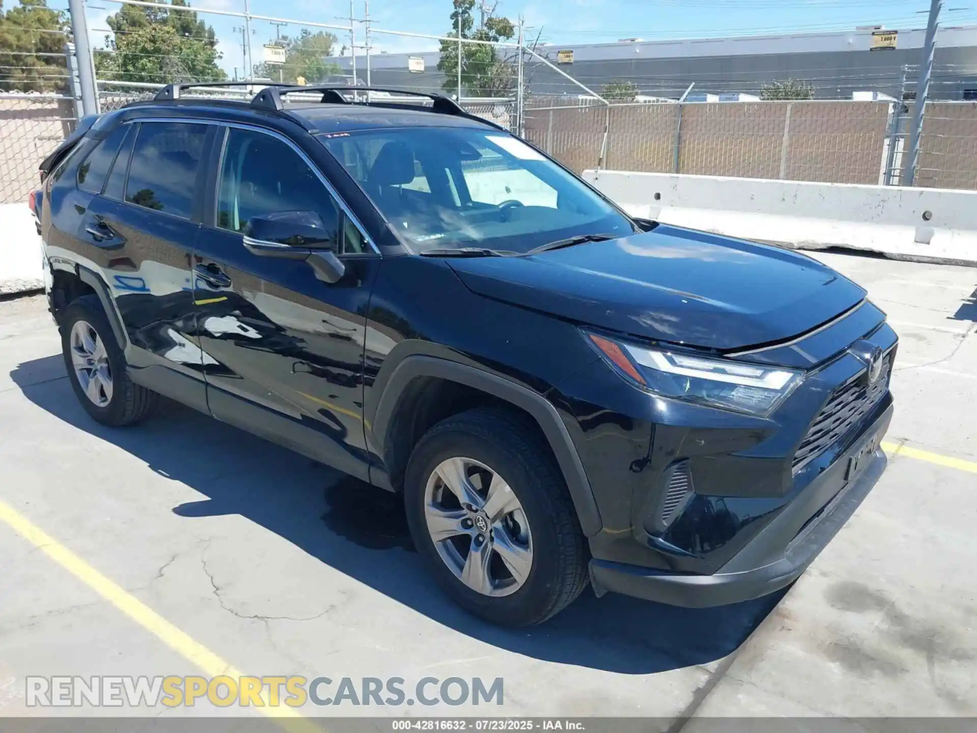 1 Photograph of a damaged car 2T3W1RFV4PW275732 TOYOTA RAV4 2023