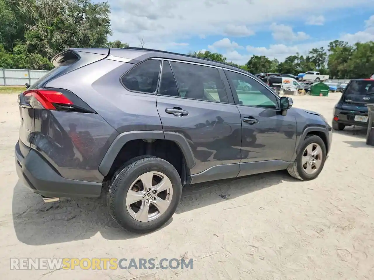 3 fotografías del automóvil dañado 2T3W1RFV6PC223083 TOYOTA RAV4 2023