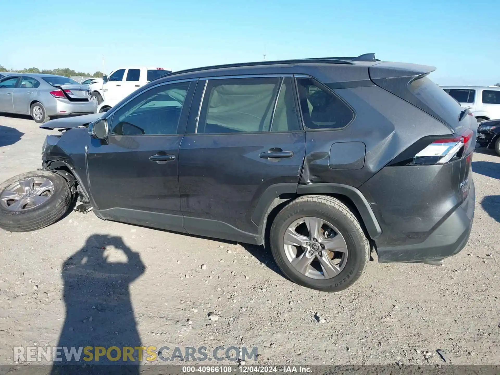 3 Photograph of a damaged car 2T3W1RFV7PC216384 TOYOTA RAV4 2023