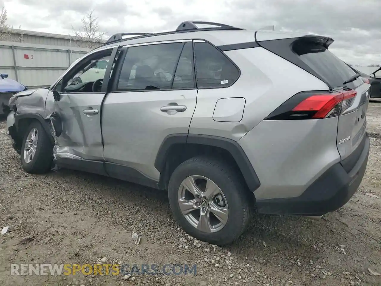 2 Photograph of a damaged car 2T3W1RFV8PC232920 TOYOTA RAV4 2023