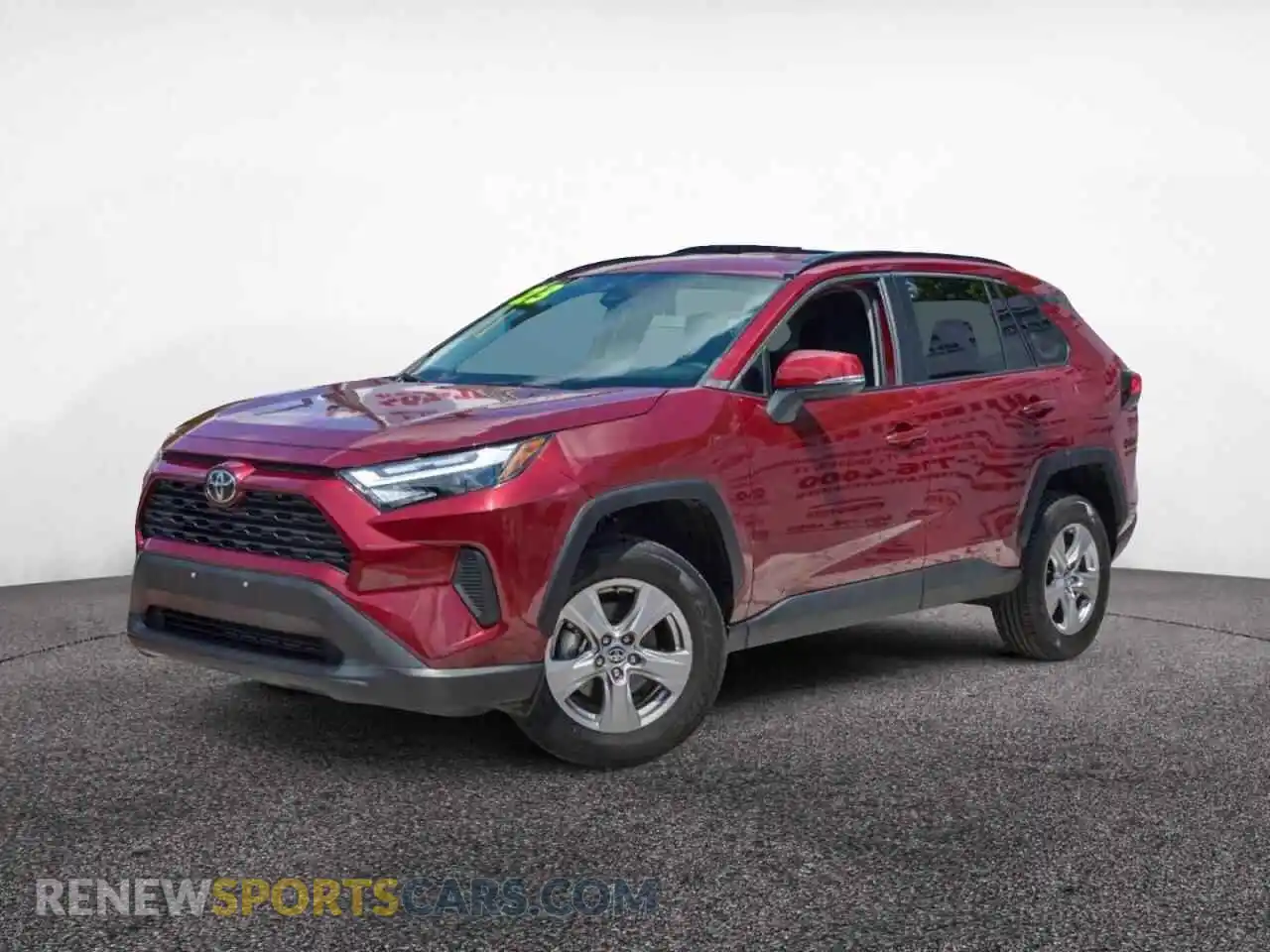 2 Photograph of a damaged car 2T3W1RFV8PW286XXX TOYOTA RAV4 2023