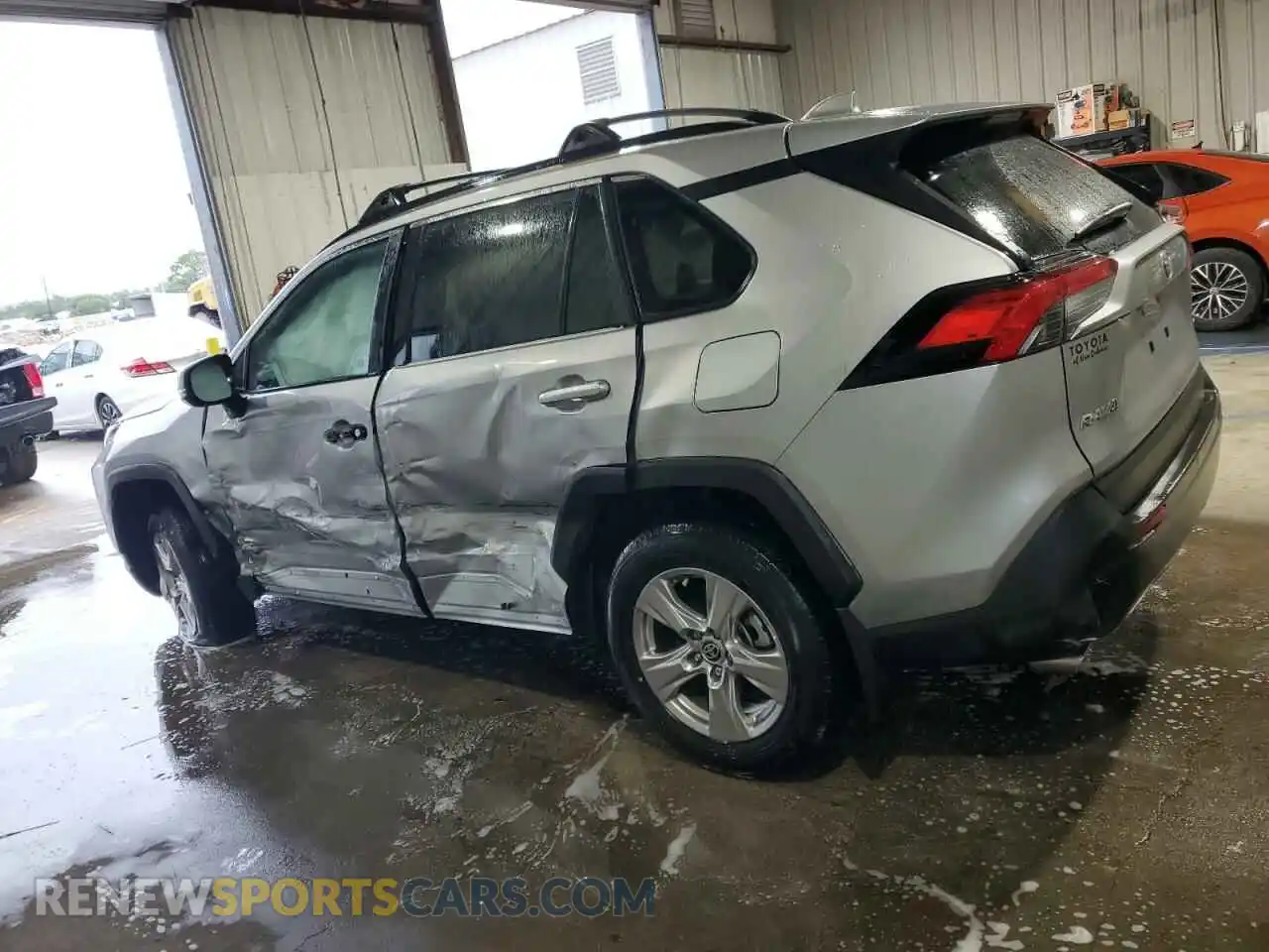 2 Photograph of a damaged car 2T3W1RFVXPC216346 TOYOTA RAV4 2023