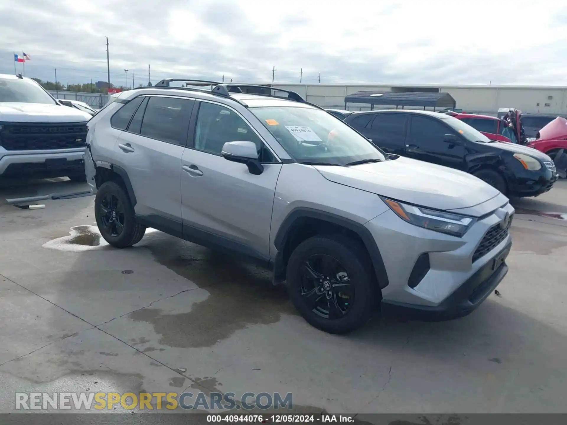 1 Photograph of a damaged car 2T3W1RFVXPC234720 TOYOTA RAV4 2023