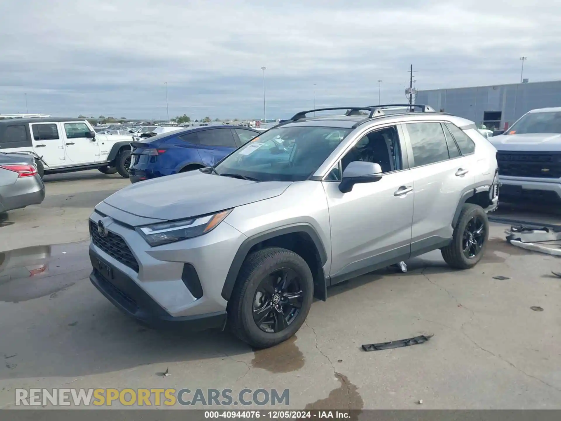 2 Photograph of a damaged car 2T3W1RFVXPC234720 TOYOTA RAV4 2023