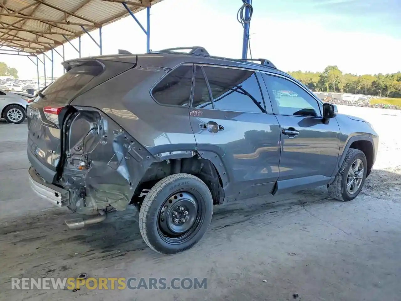3 Фотография поврежденного автомобиля 2T3W1RFVXPC245099 TOYOTA RAV4 2023
