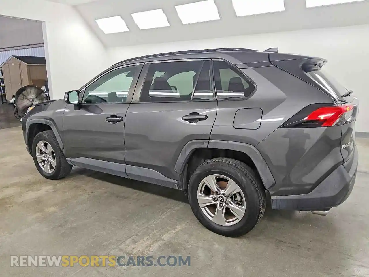 2 fotografías del automóvil dañado 2T3W1RFVXPW248664 TOYOTA RAV4 2023