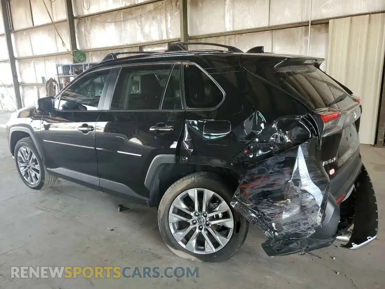 2 Photograph of a damaged car 2T3Y1RFV4PC221065 TOYOTA RAV4 2023