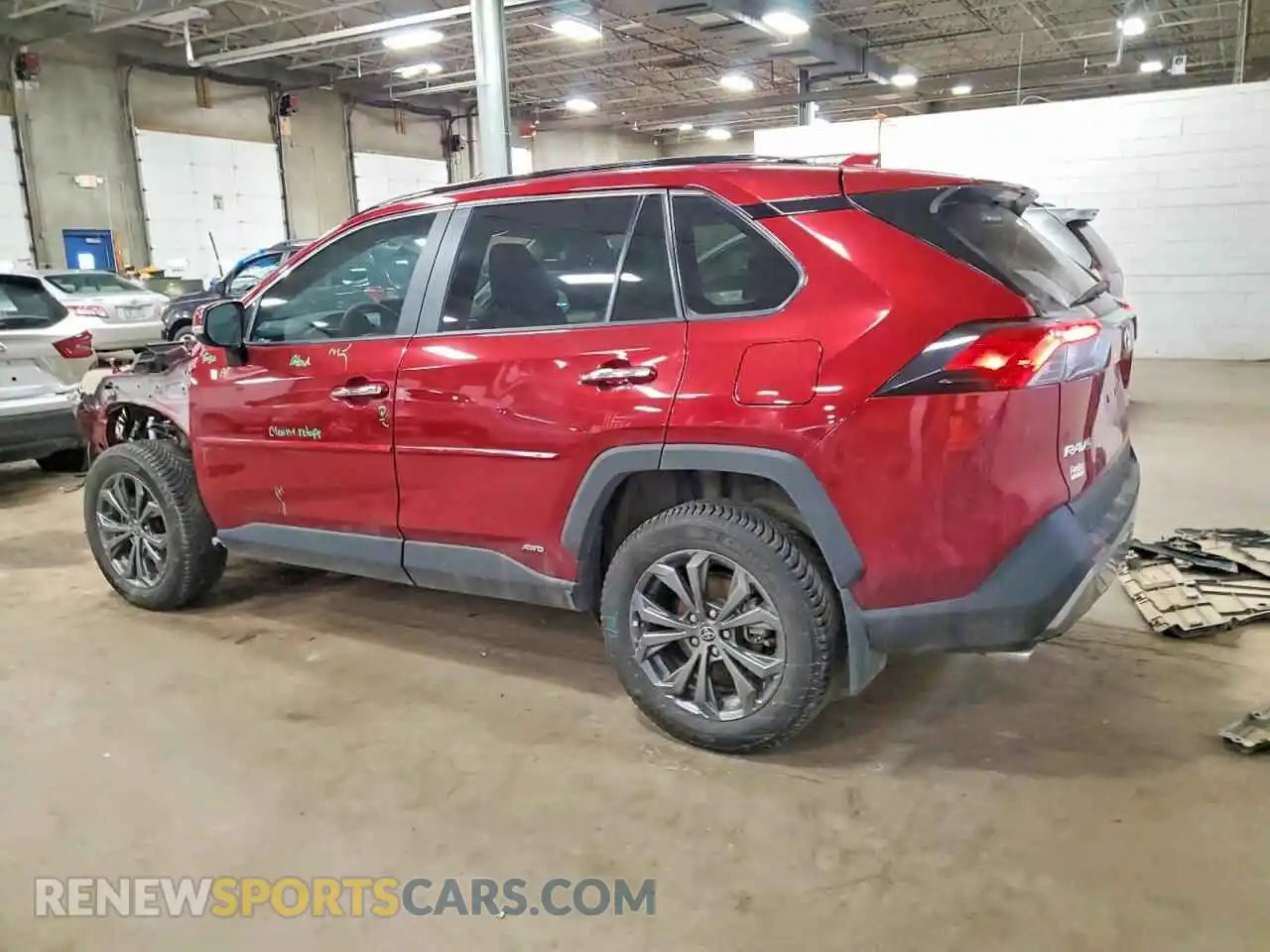 2 Photograph of a damaged car 4T3D6RFV6PU122858 TOYOTA RAV4 2023