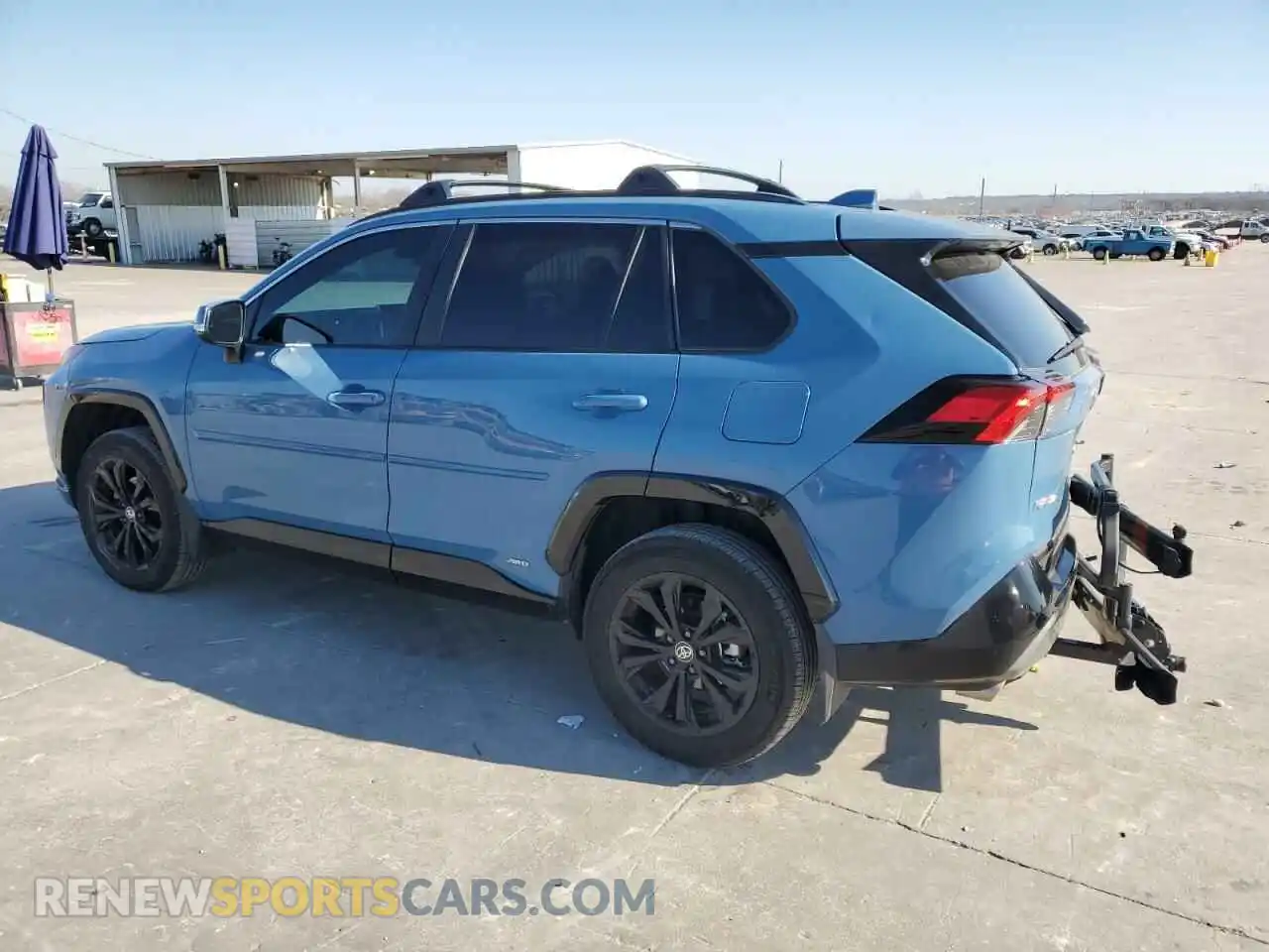2 Photograph of a damaged car 4T3T6RFV2PU112534 TOYOTA RAV4 2023