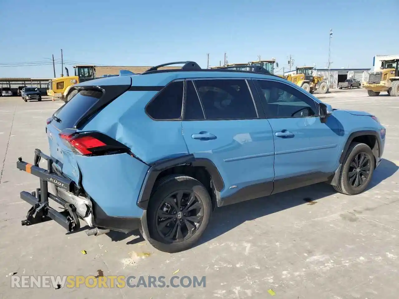 3 Photograph of a damaged car 4T3T6RFV2PU112534 TOYOTA RAV4 2023