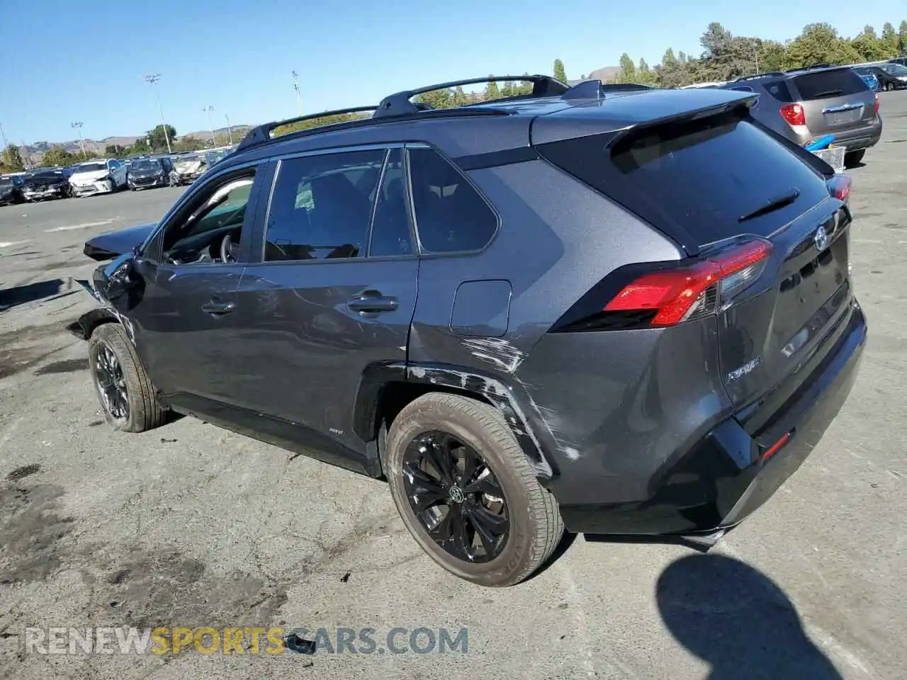 2 Photograph of a damaged car JTM16RFVXPD092991 TOYOTA RAV4 2023