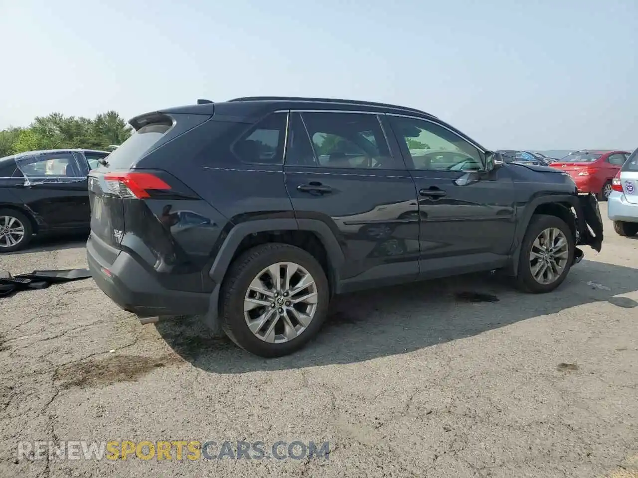 3 fotografías del automóvil dañado JTMA1RFV3PD092555 TOYOTA RAV4 2023