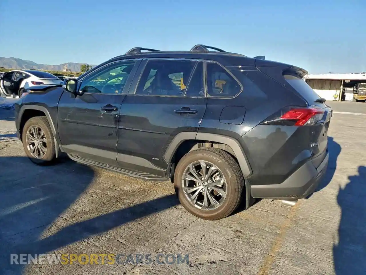 2 Photograph of a damaged car JTMB6RFV2PJ029521 TOYOTA RAV4 2023
