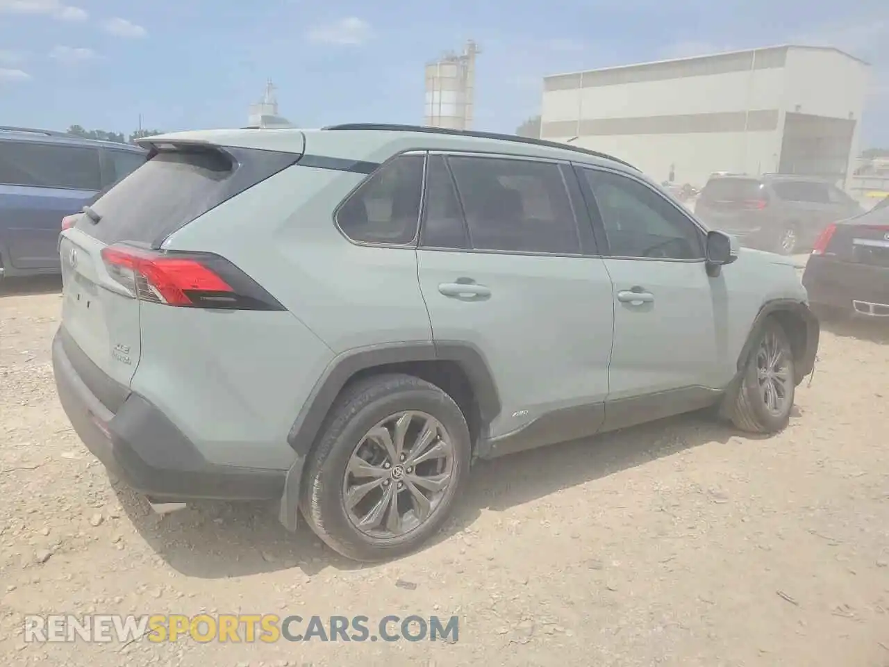 3 Фотография поврежденного автомобиля JTMB6RFV3PD114656 TOYOTA RAV4 2023