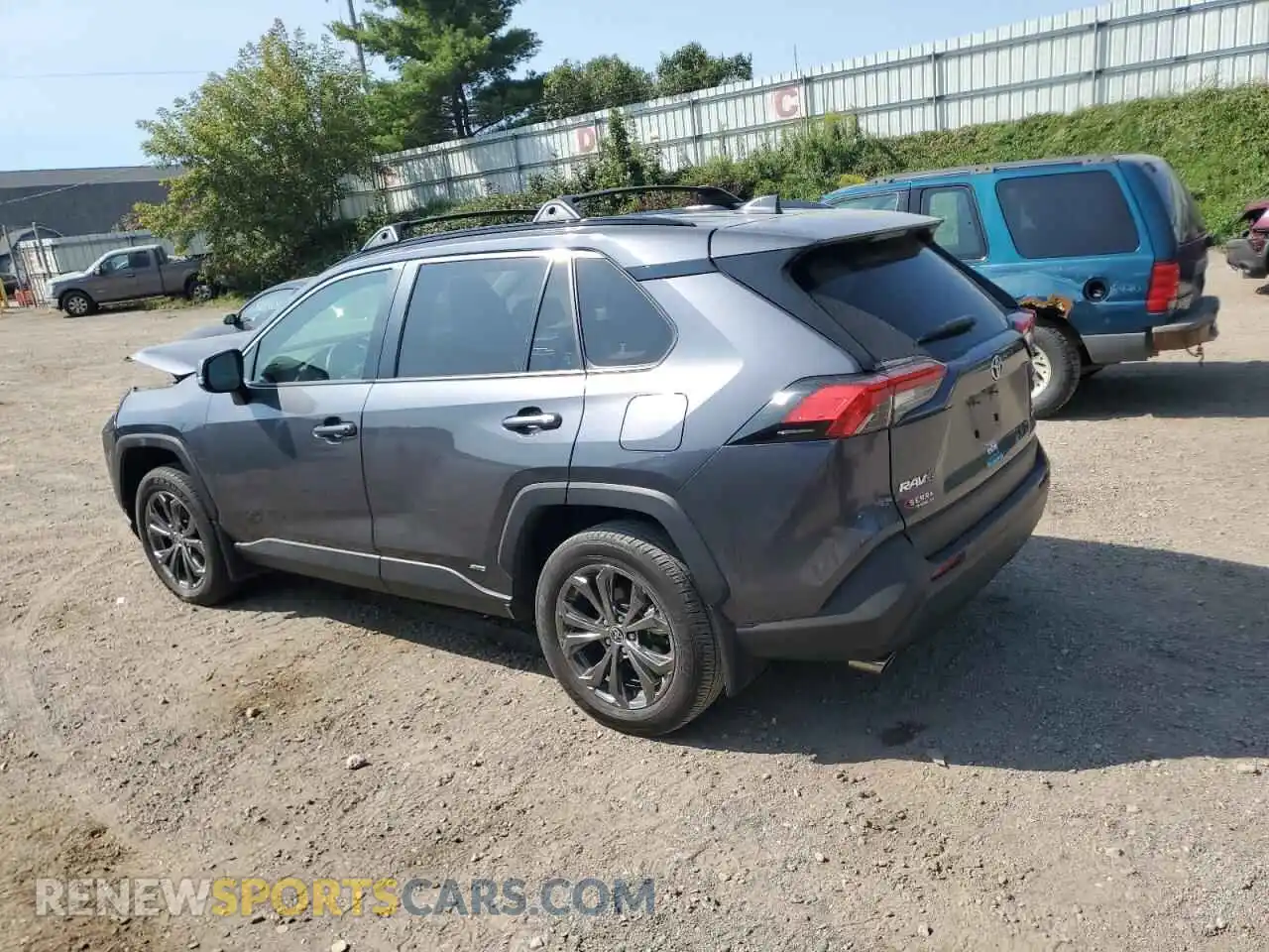 2 Photograph of a damaged car JTMB6RFV4PD084020 TOYOTA RAV4 2023