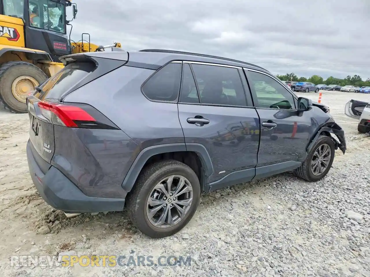 3 fotografías del automóvil dañado JTMB6RFV5PD092093 TOYOTA RAV4 2023