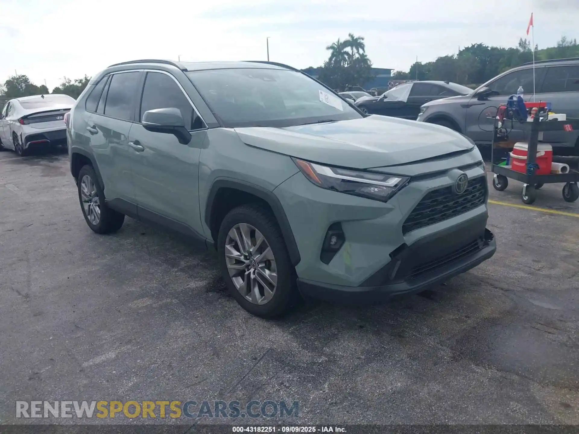 1 Photograph of a damaged car JTMC1RFV2PD098159 TOYOTA RAV4 2023