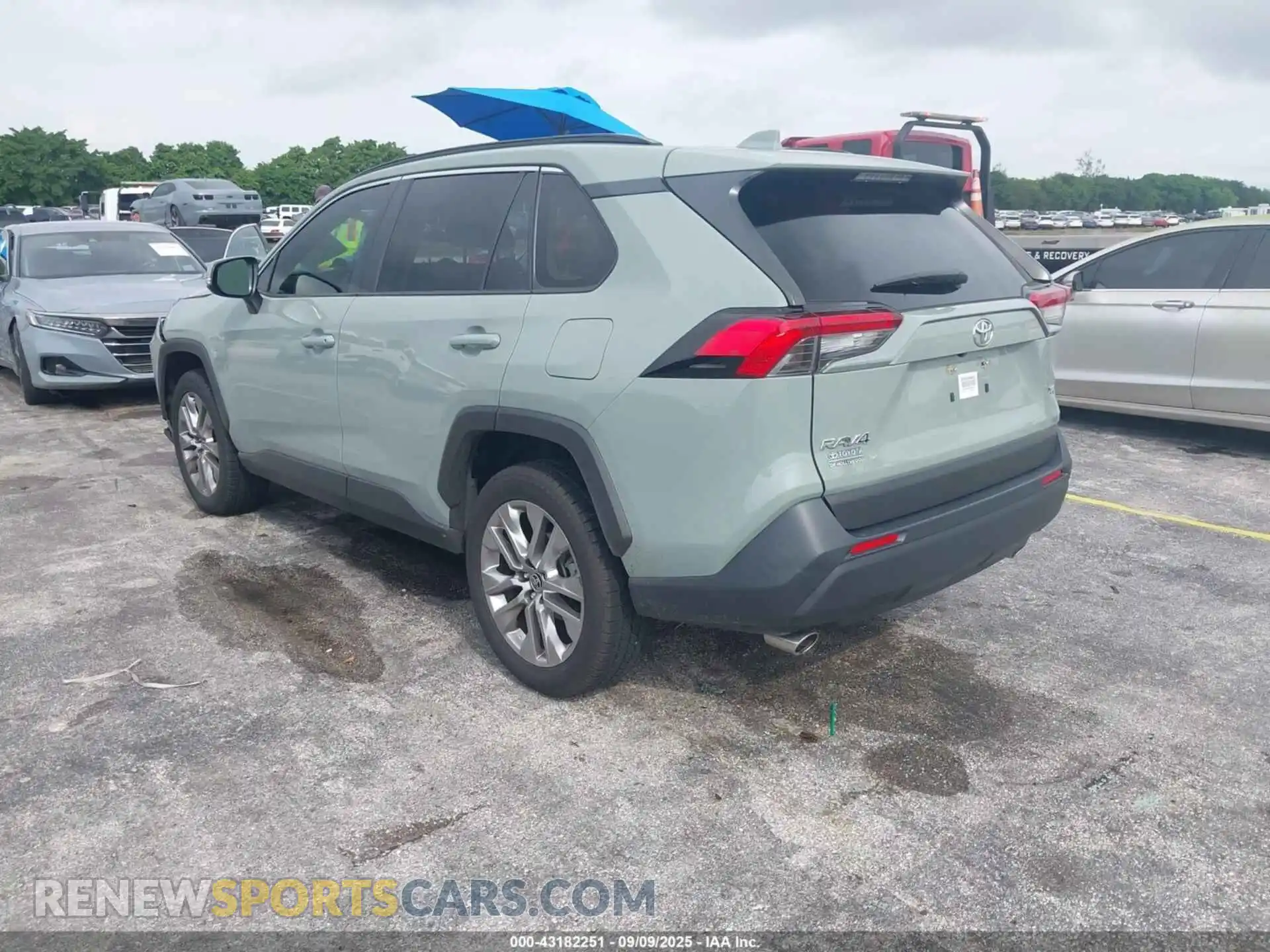 3 Photograph of a damaged car JTMC1RFV2PD098159 TOYOTA RAV4 2023