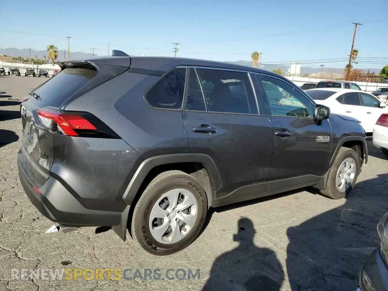 3 Photograph of a damaged car JTMH1RFV1PD109657 TOYOTA RAV4 2023