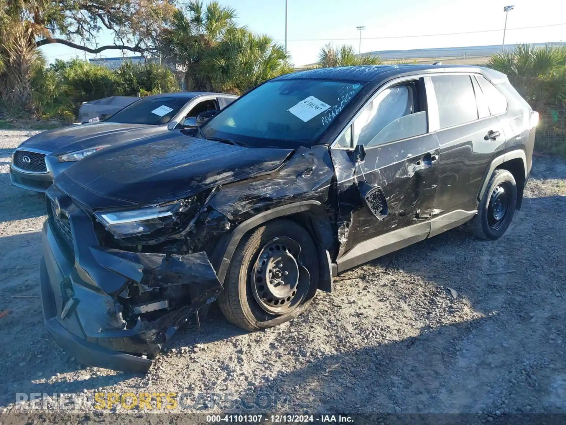 2 Photograph of a damaged car JTMH1RFV2PD102815 TOYOTA RAV4 2023