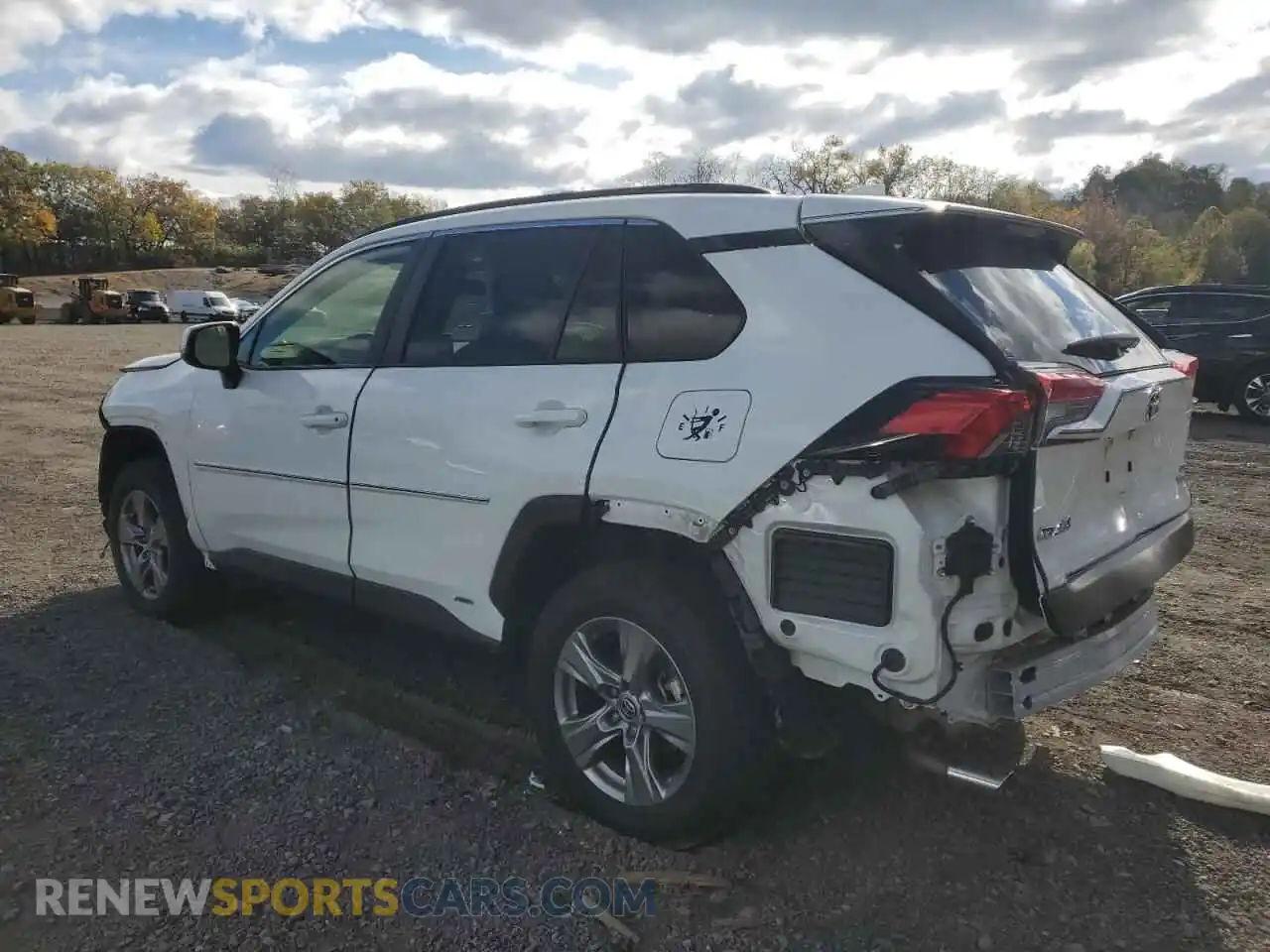 2 fotografías del automóvil dañado JTMMWRFV3PD191312 TOYOTA RAV4 2023