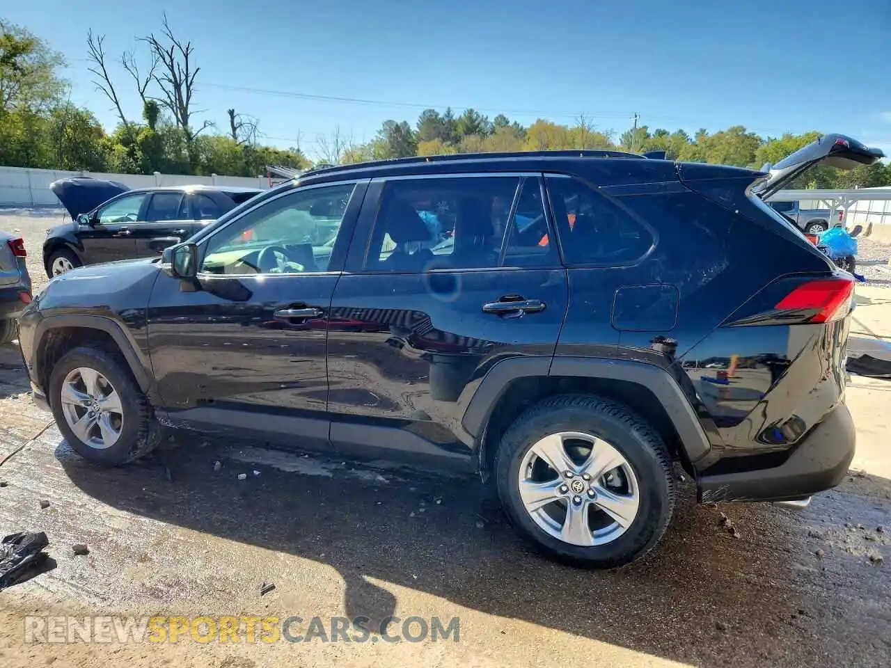 2 Photograph of a damaged car JTMP1RFV5PD095497 TOYOTA RAV4 2023