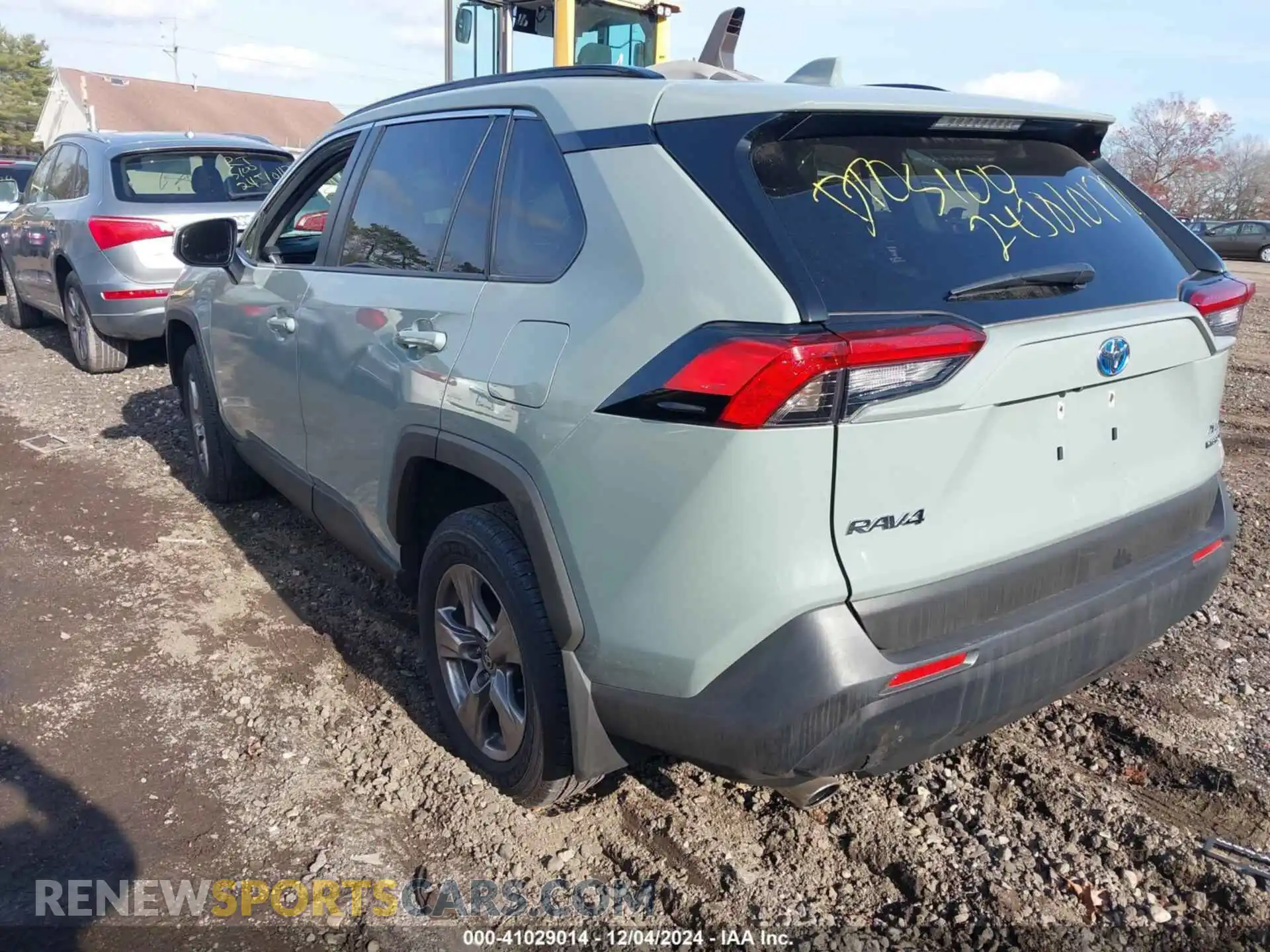 3 Photograph of a damaged car JTMRWRFV0PD207939 TOYOTA RAV4 2023