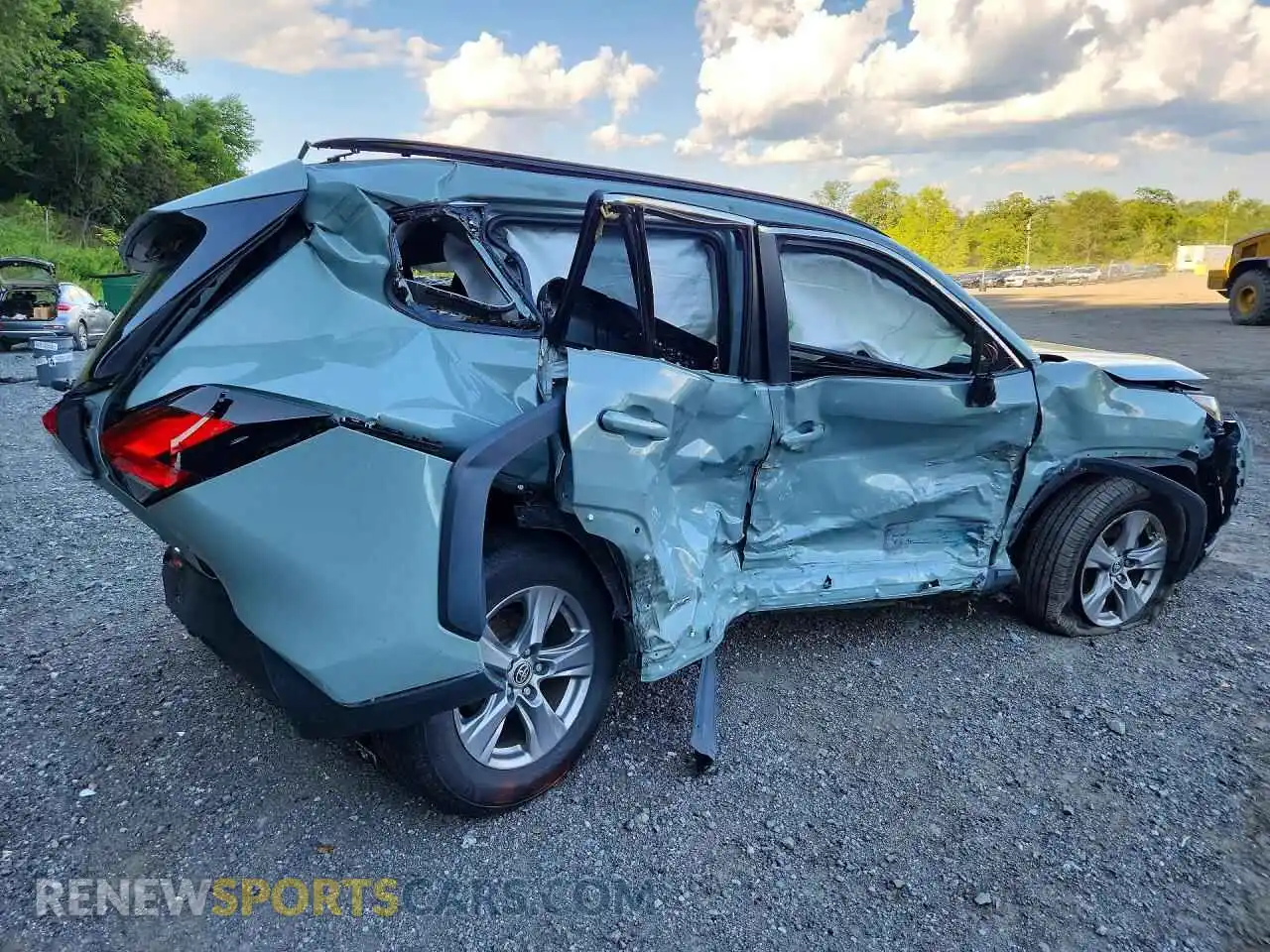 3 fotografías del automóvil dañado JTMRWRFV2PD204153 TOYOTA RAV4 2023