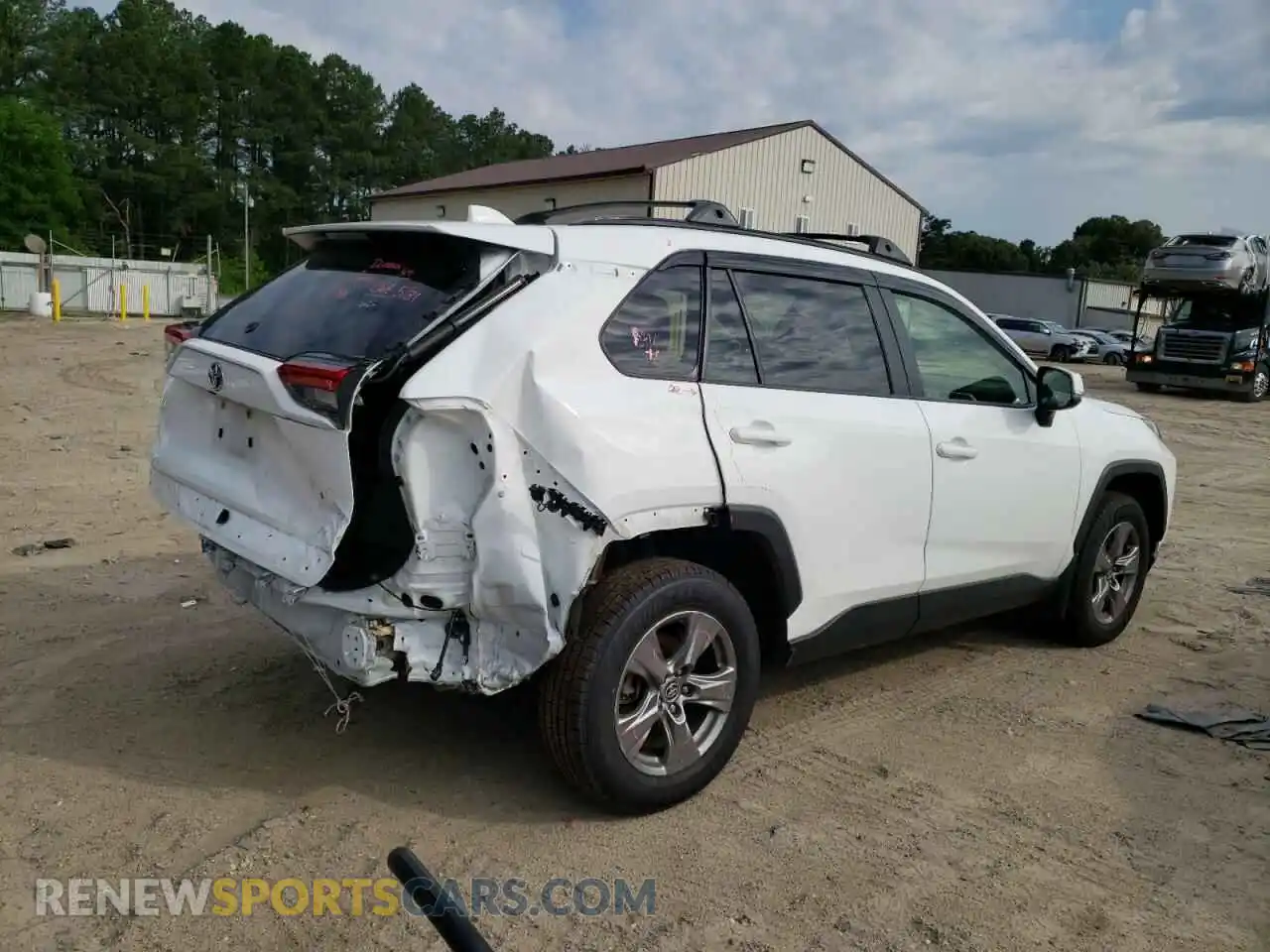 3 fotografías del automóvil dañado JTMRWRFV2PD206906 TOYOTA RAV4 2023