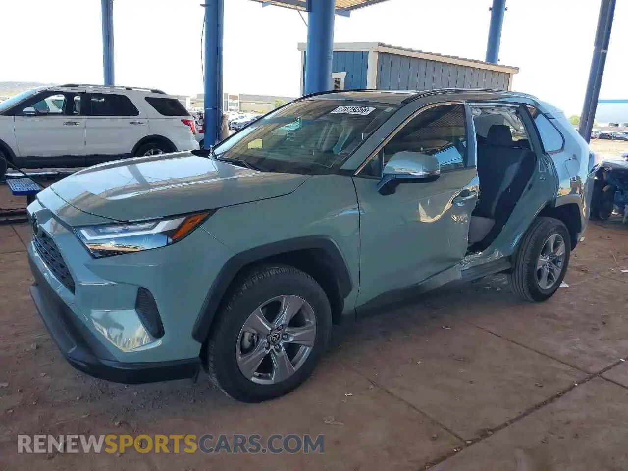 1 Photograph of a damaged car JTMW1RFV2PD106497 TOYOTA RAV4 2023