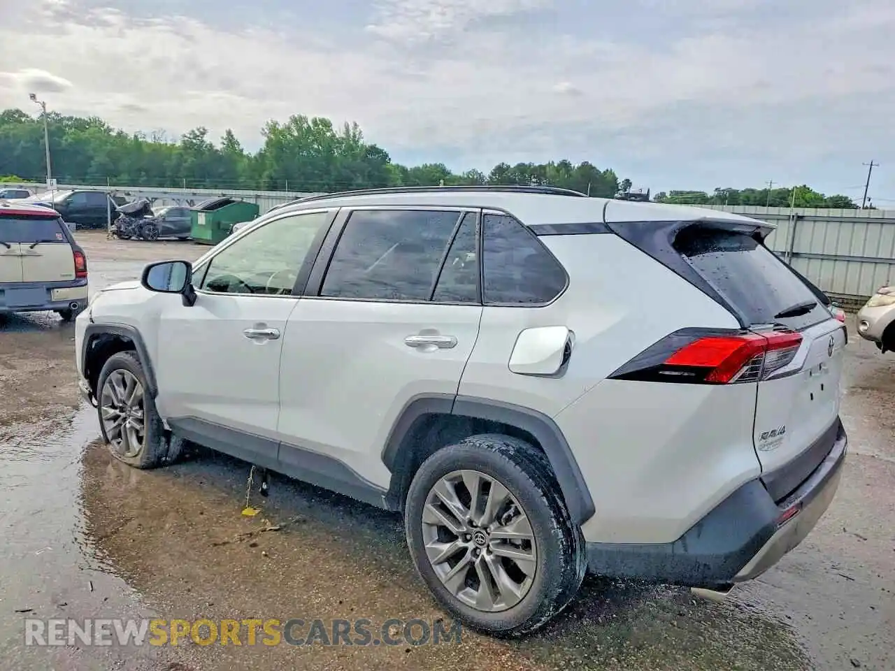 2 Photograph of a damaged car JTMY1RFV3PD104931 TOYOTA RAV4 2023