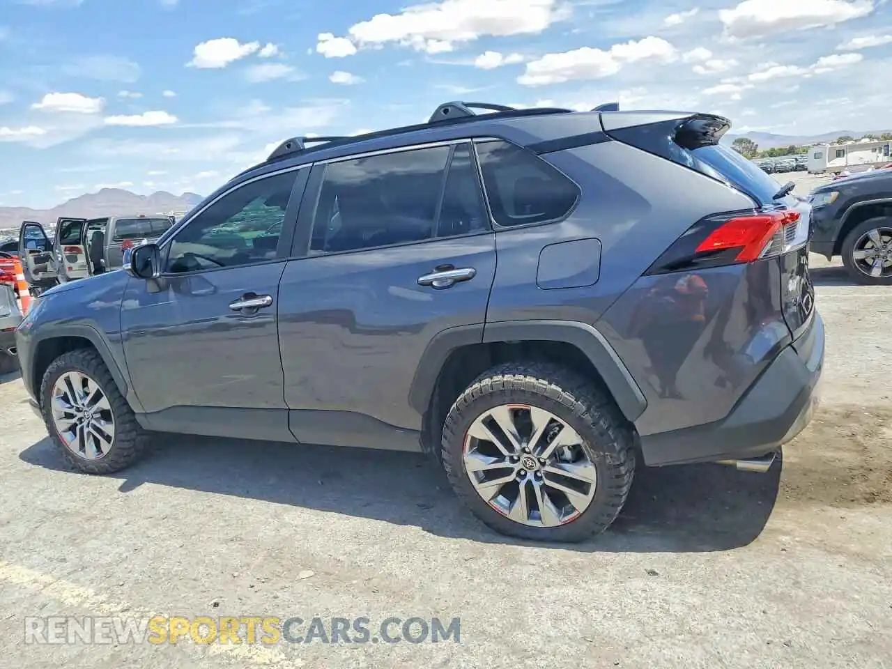 2 Фотография поврежденного автомобиля JTMY1RFV7PJ024890 TOYOTA RAV4 2023