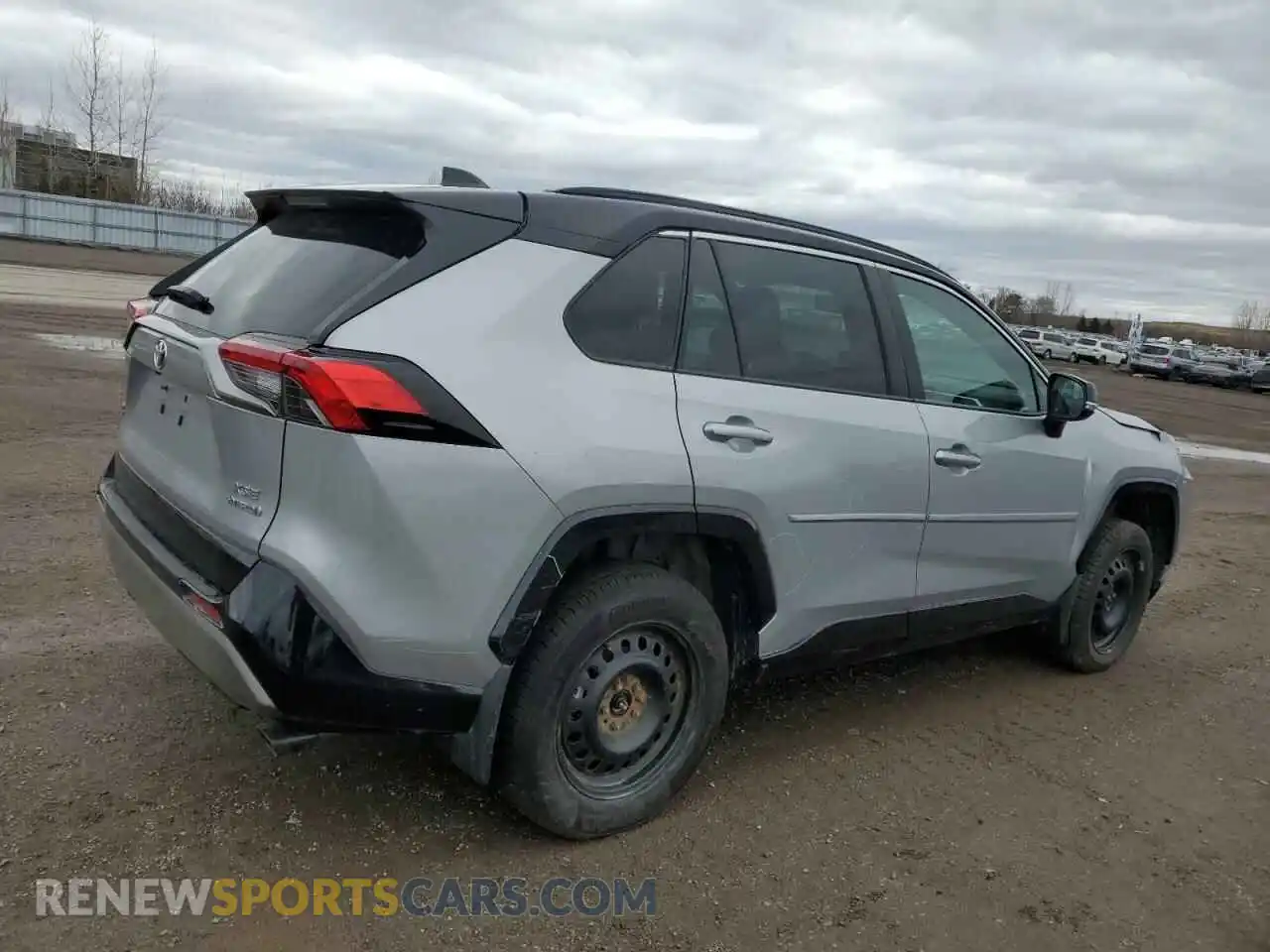 3 Photograph of a damaged car 2T35WRFV1RW226505 TOYOTA RAV4 2024