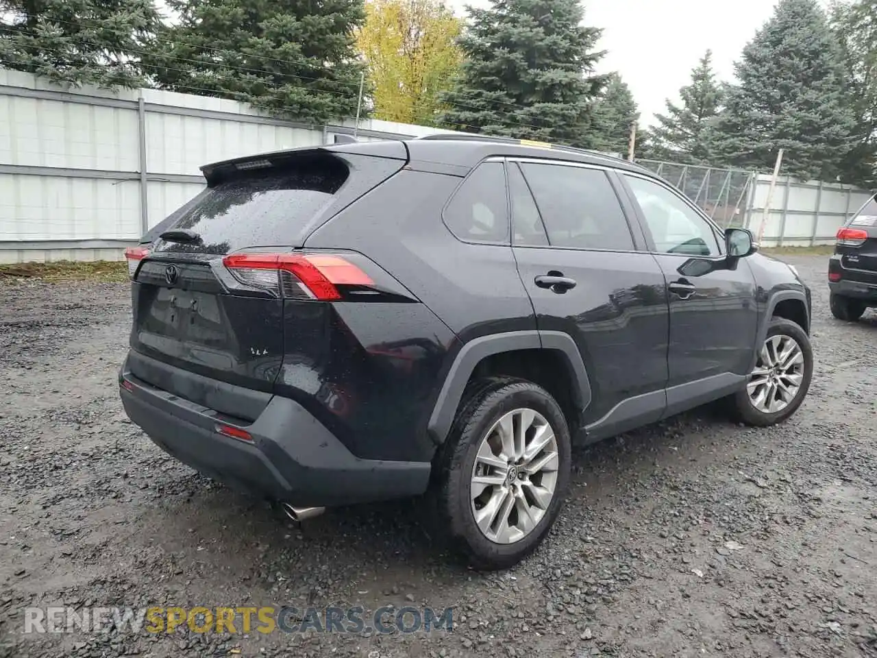 3 Photograph of a damaged car 2T3A1RFV2RC403948 TOYOTA RAV4 2024