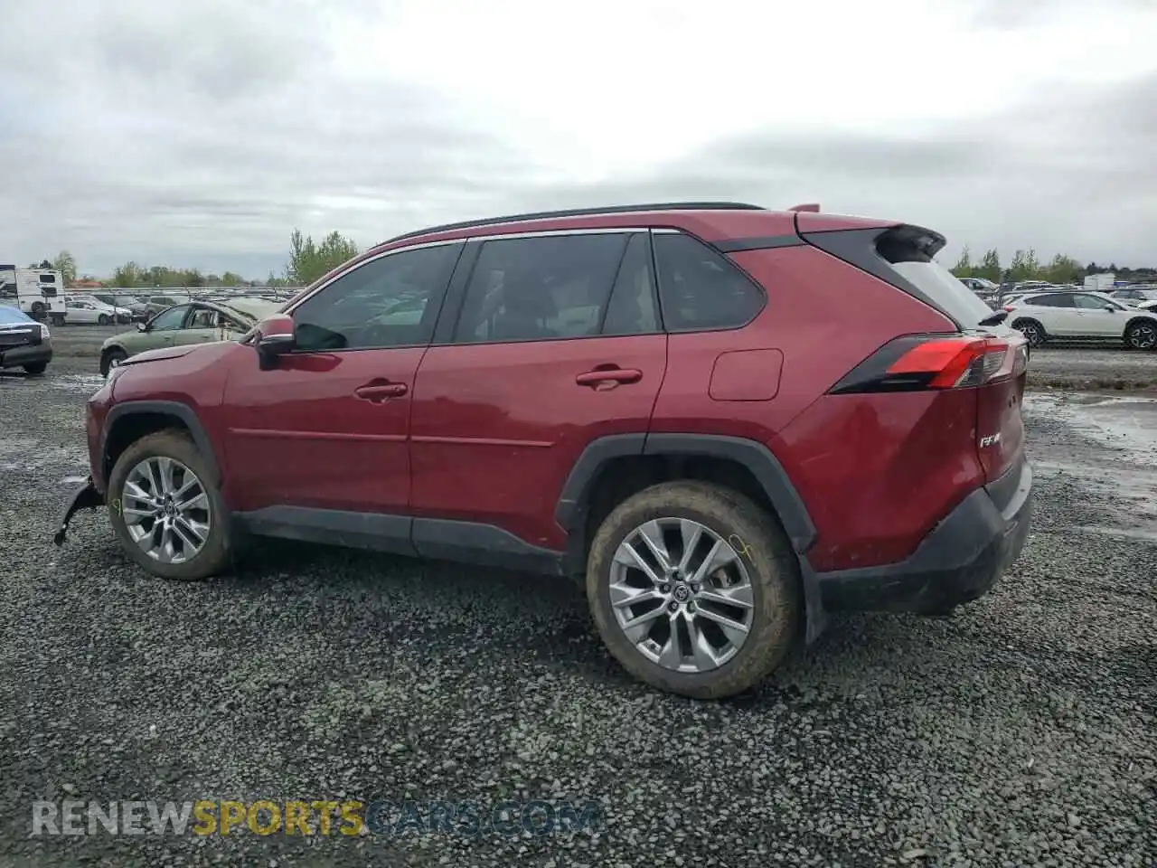 2 Photograph of a damaged car 2T3A1RFV7RW453498 TOYOTA RAV4 2024