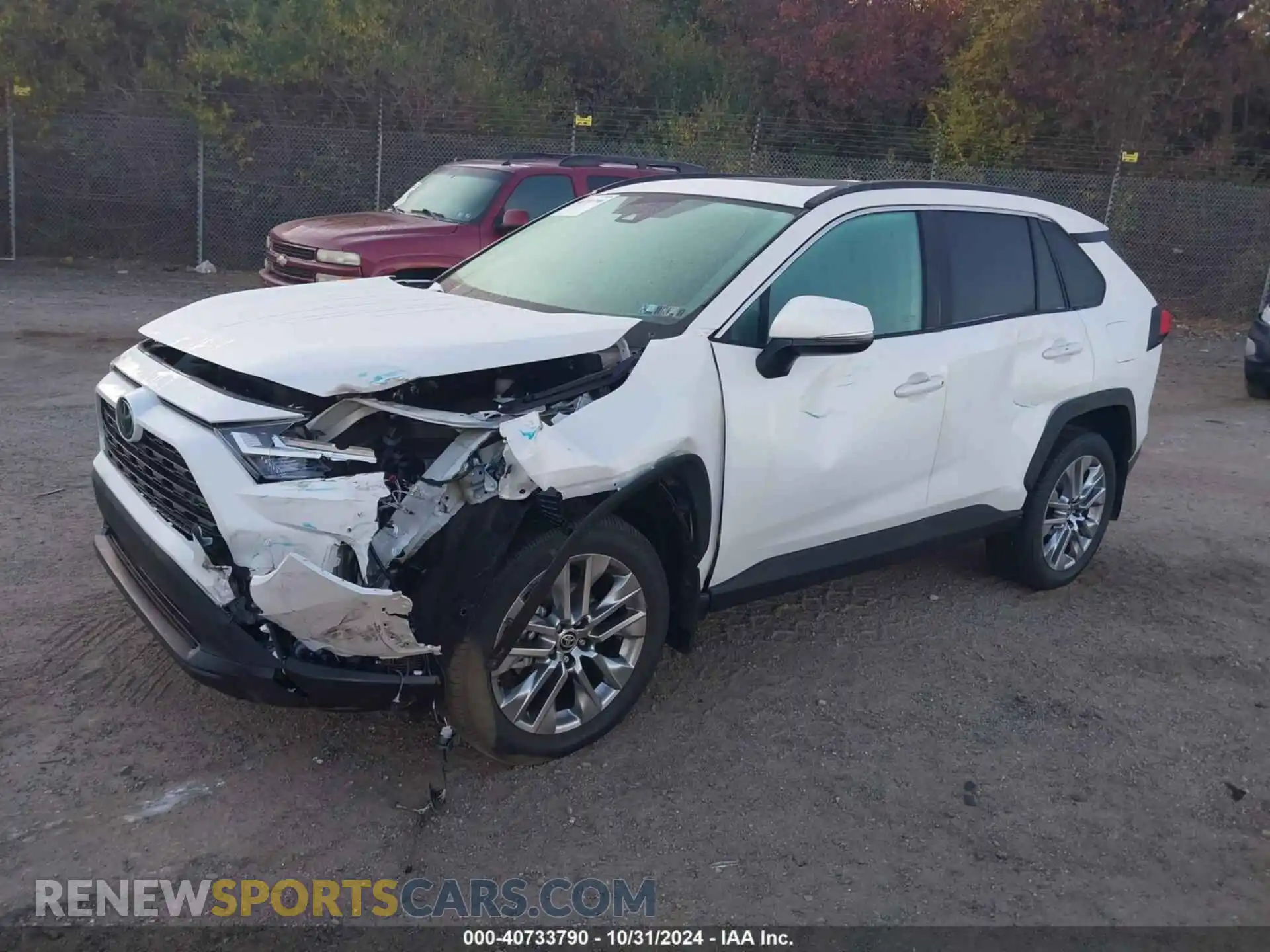 2 Photograph of a damaged car 2T3A1RFV8RW415505 TOYOTA RAV4 2024