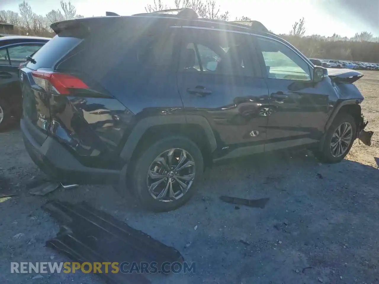3 Photograph of a damaged car 2T3B6RFV6RW075907 TOYOTA RAV4 2024