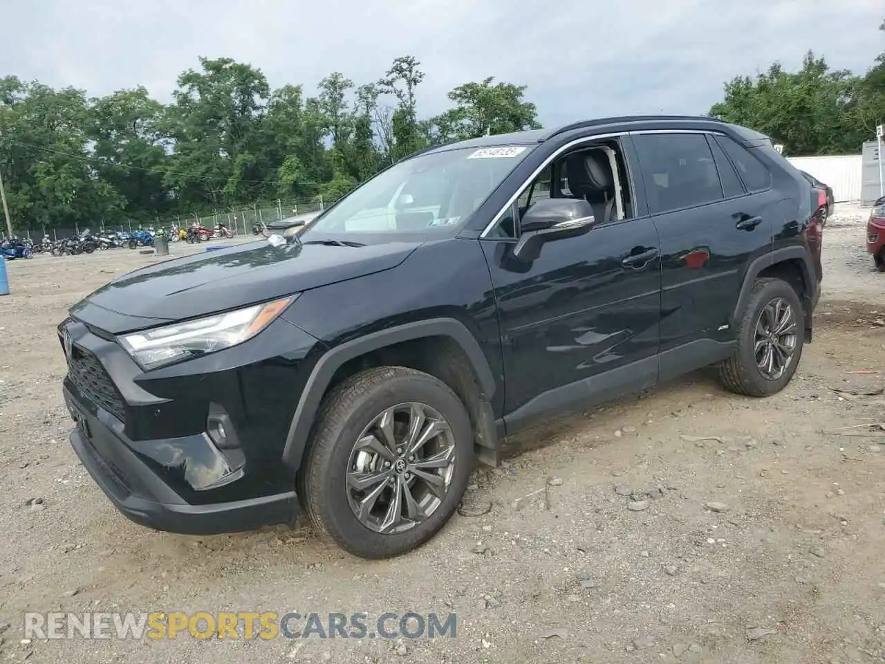 1 Photograph of a damaged car 2T3B6RFVXRW080995 TOYOTA RAV4 2024