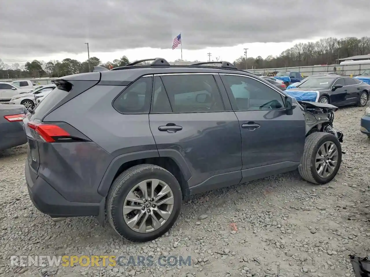 3 Фотография поврежденного автомобиля 2T3C1RFV0RC287576 TOYOTA RAV4 2024