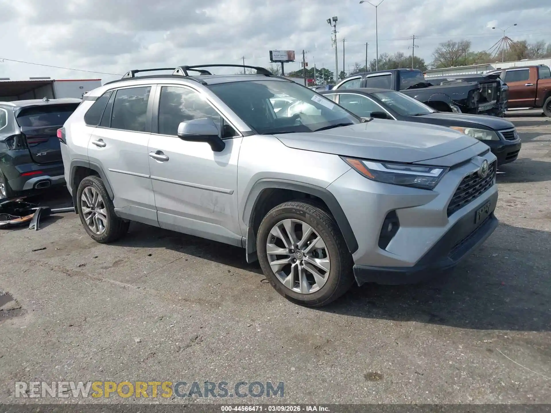1 Photograph of a damaged car 2T3C1RFV2RC282671 TOYOTA RAV4 2024