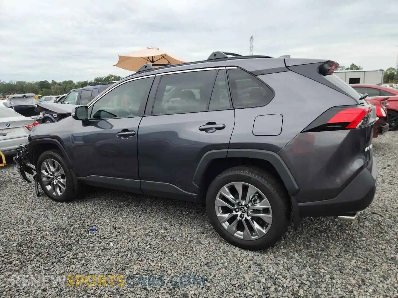 2 Фотография поврежденного автомобиля 2T3C1RFV3RC282758 TOYOTA RAV4 2024