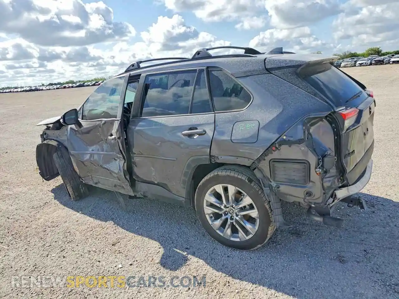 2 Photograph of a damaged car 2T3C1RFV3RC296370 TOYOTA RAV4 2024